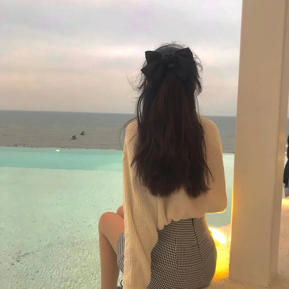 隔壁的房间